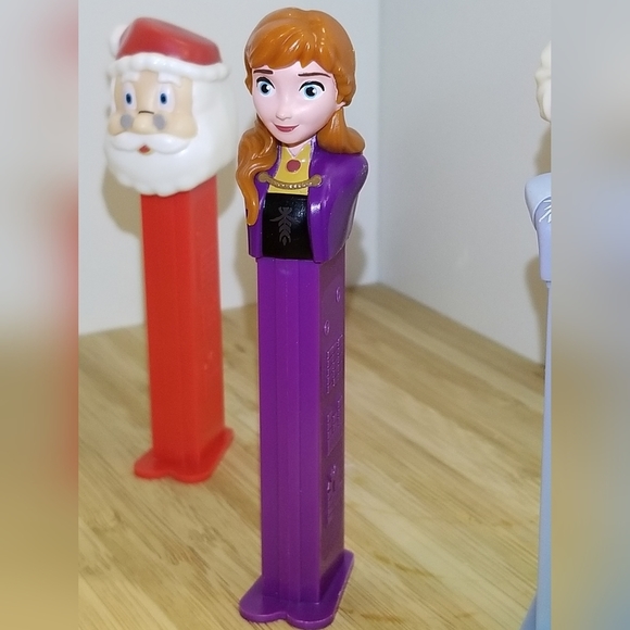 Lot of six Pez dispensers - Picture 4 of 9